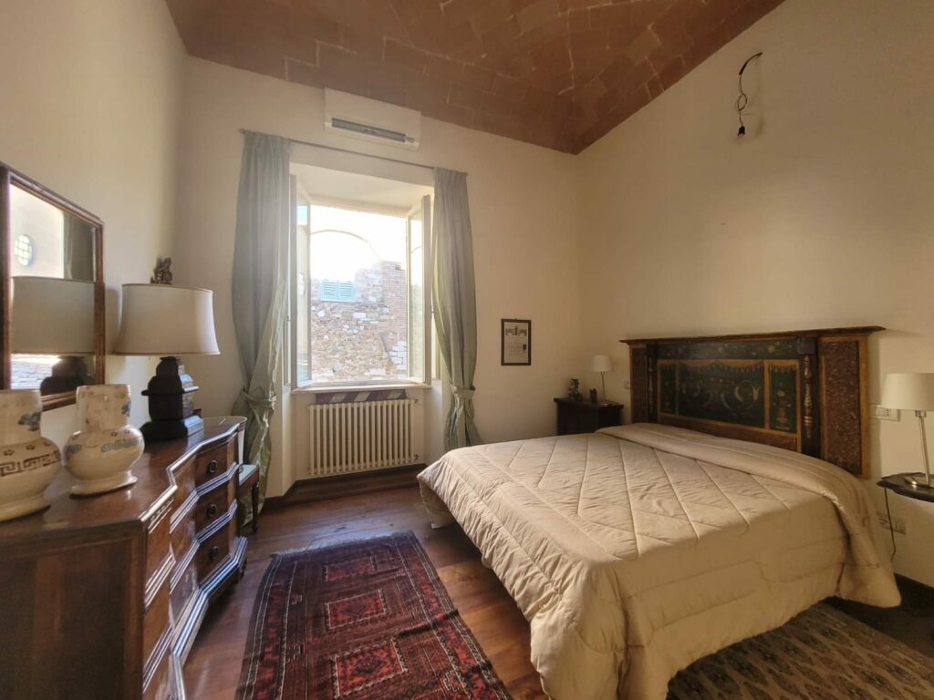 Via Bartolo prestigioso appartamento – foto 2