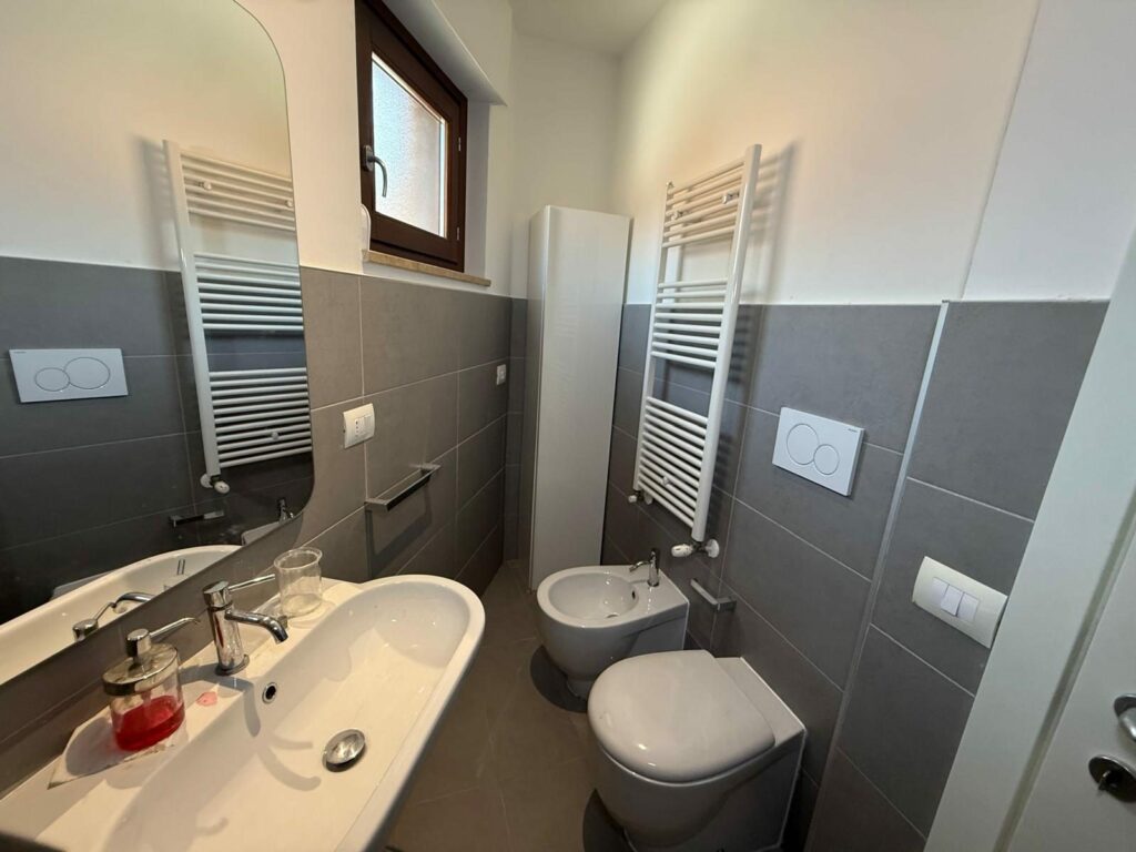 Zona XX Settembre appartamento con ottime finiture – foto 5